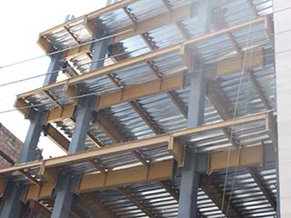 پروژه ساخت و نصب سازه های فلزی ساختمان هتل ياشا در تبریز