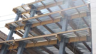 پروژه ساخت و نصب سازه های فلزی ساختمان هتل ياشا در تبریز